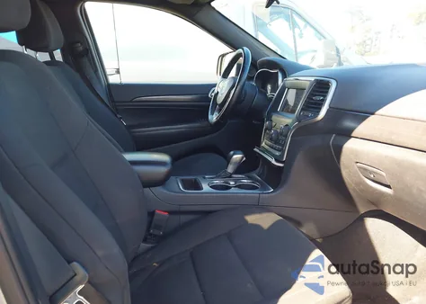 2018 Jeep Grand Cherokee Laredo E 4X2 z USA, uszkodzony, nr VIN 1C4RJEAG0JC159453